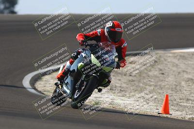 media/Nov-02-2025-Lets Ride (Sun) [[f7a3caa734]]/B Group/1220pm (Turn 2 Outside)/